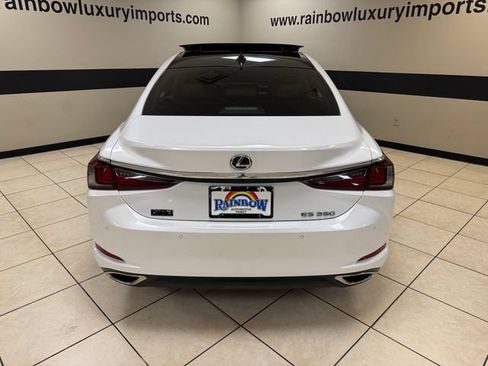 Used 2023 Lexus ES 350 w/ Premium Package FWD image 5