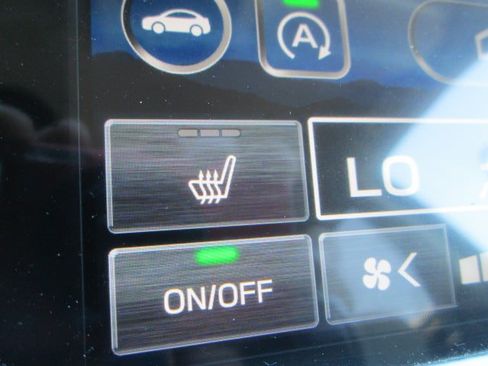 Used 2023 Subaru Outback Premium AWD/4WD image 18