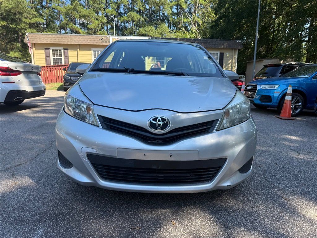 Used 2012 Toyota Yaris LE FWD image 2