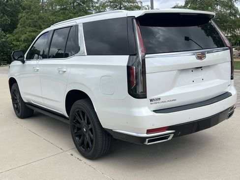 Used 2024 Cadillac Escalade Premium Luxury Platinum w/ LPO, Floor Liner Package AWD/4WD image 8