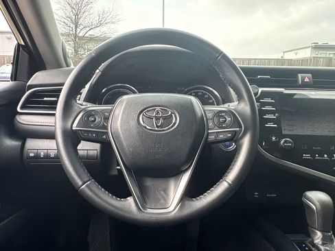Used 2019 Toyota Camry XLE w/ Driver Assist Package image 27