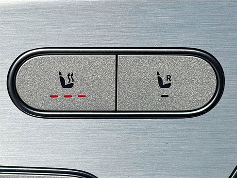 Used 2024 Mercedes-Benz GLE 350 4MATIC image 21