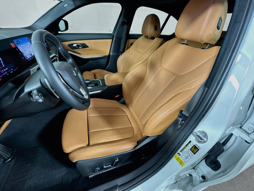 Used 2024 BMW 330i Sedan w/ Convenience Package RWD image 24