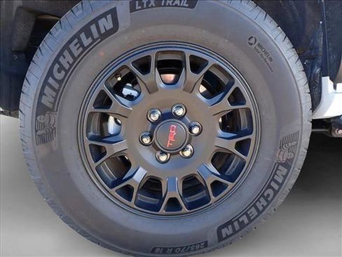 Used 2025 Toyota 4Runner TRD Off-Road Premium w/ Tow Technology Package image 5