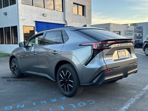 New 2026 Subaru Solterra Premium image 8