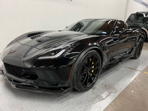 Used 2017 Chevrolet Corvette Grand Sport RWD image 2