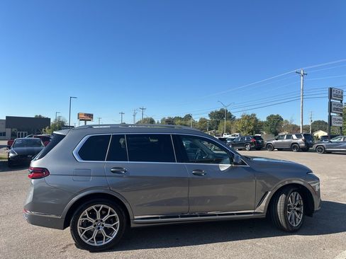 Used 2024 BMW X7 xDrive40i image 10