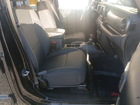 Used 2020 Jeep Gladiator Sport w/ Quick Order Package 24S image 27