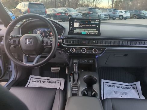 Used 2024 Honda Civic Sport Touring image 18