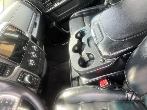Used 2017 RAM 1500 Express AWD/4WD image 15
