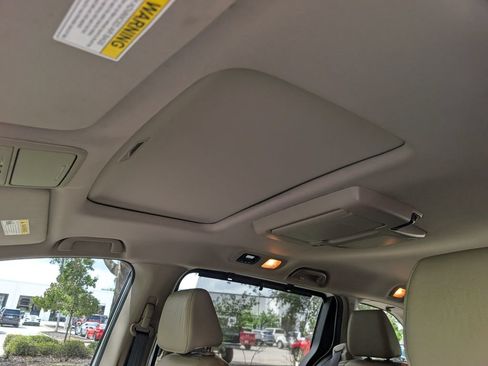 Used 2018 Honda Odyssey EX-L image 16