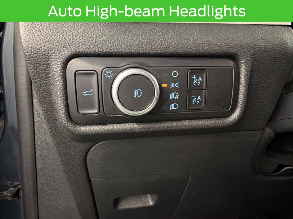 Used 2023 Ford Explorer XLT w/ Equipment Group 202A AWD/4WD image 29