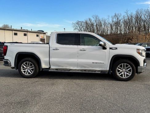 Used 2022 GMC Sierra 1500 SLT w/ SLT Premium Plus Package image 2