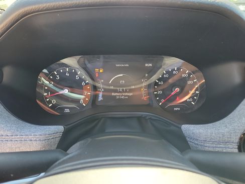 Used 2024 Jeep Compass Sport AWD/4WD image 25