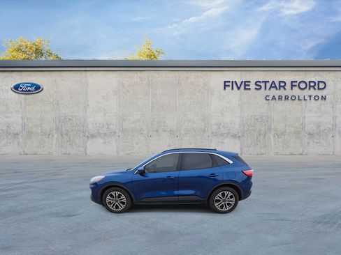 Used 2022 Ford Escape SEL w/ Technology Package image 6