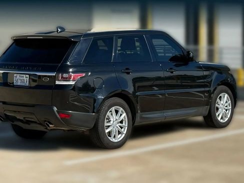 Used 2017 Land Rover Range Rover Sport SE image 8