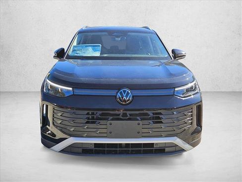 New 2025 Volkswagen Tiguan S image 6