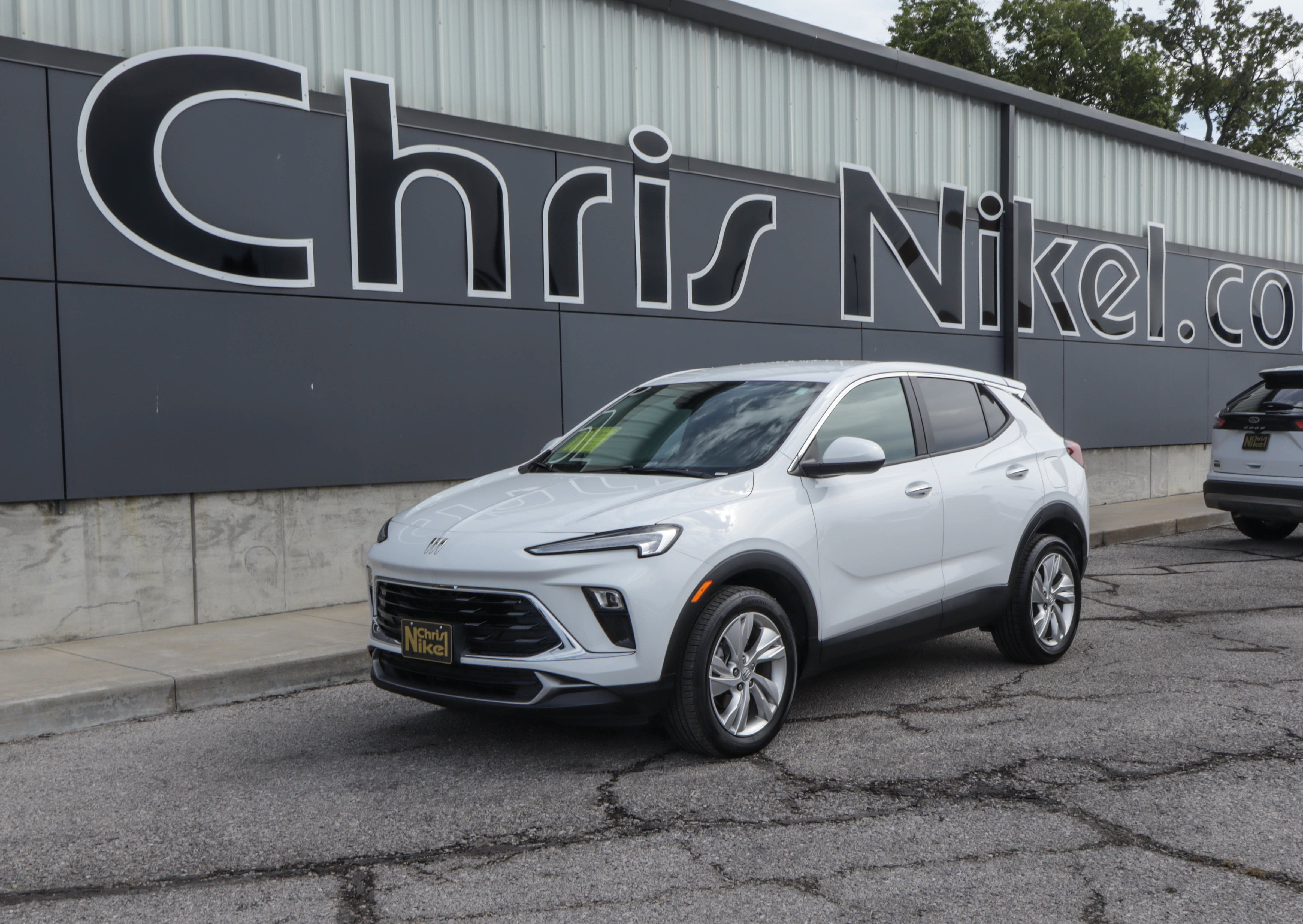 Used 2025 Buick Encore GX Preferred FWD image 1