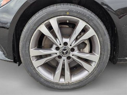 Used 2019 Mercedes-Benz C 300 4MATIC Sedan image 9