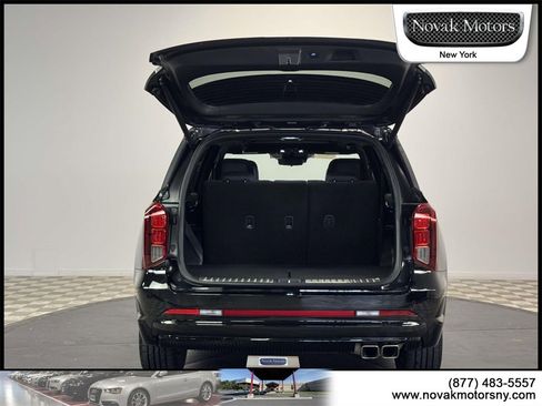 Used 2024 Hyundai Palisade Calligraphy image 6