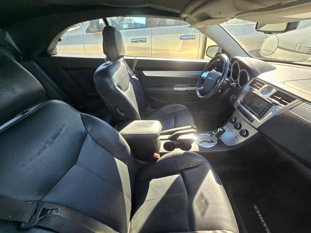 Used 2010 Chrysler Sebring Touring w/ Navigation & Sound Group I FWD image 7