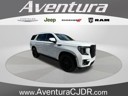 Used 2022 GMC Yukon Denali image 1