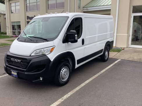 New 2025 RAM ProMaster 1500 w/ Safety Group image 3