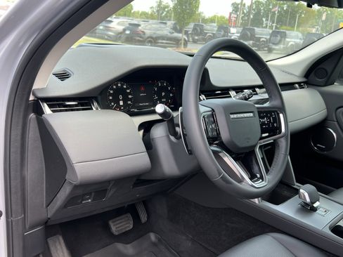 Certified 2025 Land Rover Discovery Sport S AWD/4WD image 20
