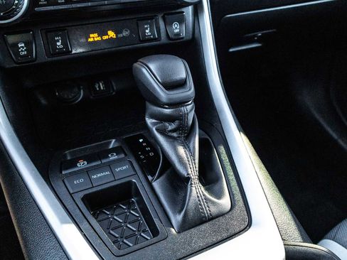 Certified 2023 Toyota RAV4 XLE image 23