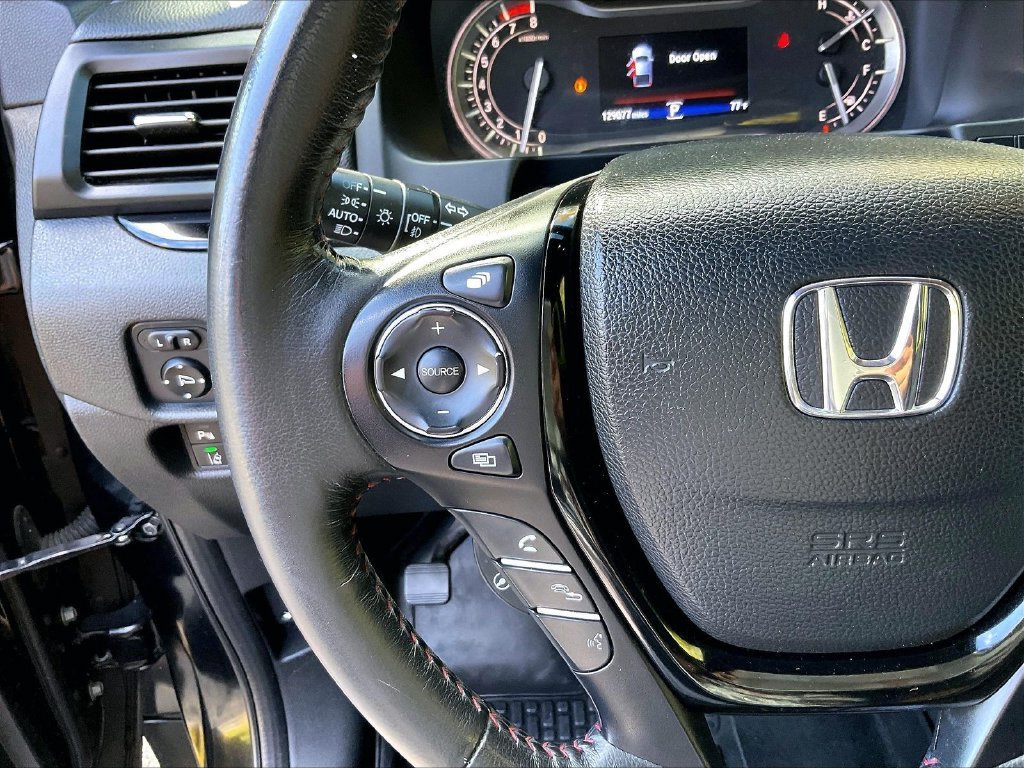 Used 2017 Honda Ridgeline Black Edition image 23