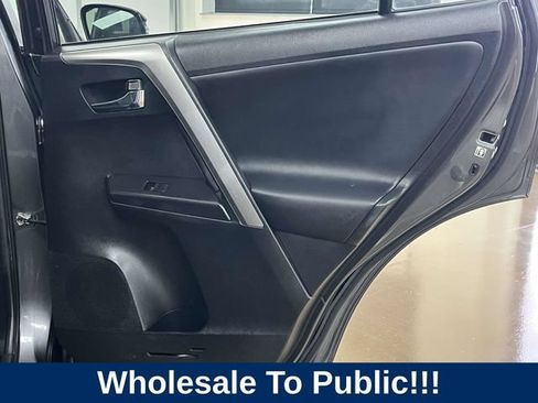 Used 2016 Toyota RAV4 XLE w/ Convenience Package AWD/4WD image 23