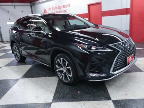Used 2022 Lexus RX 350 FWD w/ Premium Package image 3