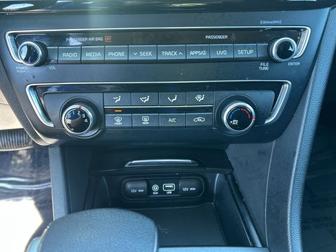 Used 2018 Kia Optima LX FWD image 21