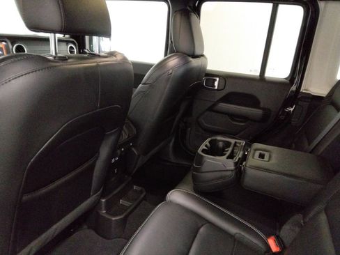 Used 2021 Jeep Wrangler Unlimited Sahara w/ Uconnect 4C Nav & Sound Group image 41