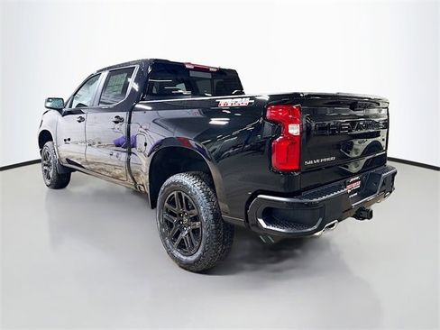 New 2026 Chevrolet Silverado 1500 LT Trail Boss w/ Convenience Package II image 10