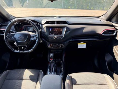 Used 2022 Chevrolet TrailBlazer RS AWD/4WD image 20
