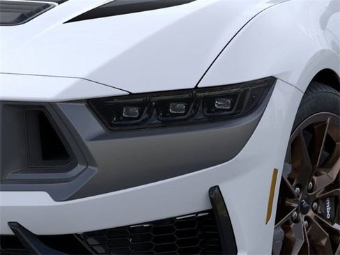 New 2026 Ford Mustang Dark Horse image 18