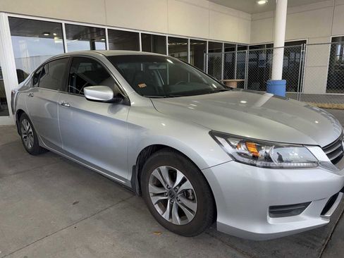 Used 2015 Honda Accord LX image 2