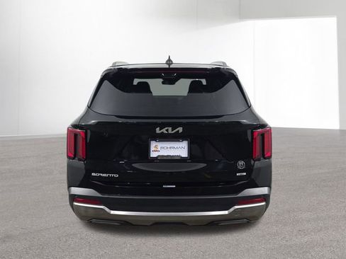 Certified 2025 Kia Sorento SX Prestige image 15