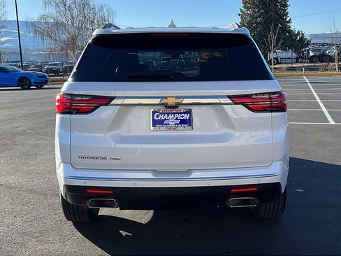 Certified 2023 Chevrolet Traverse High Country w/ LPO, Floor Liner Package image 6
