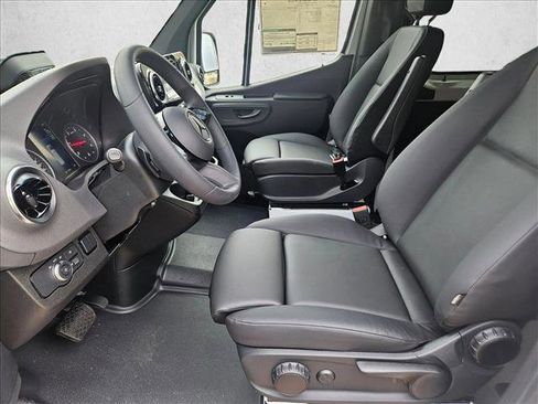 New 2026 Mercedes-Benz Sprinter 2500 image 14