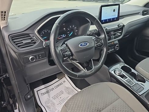 Used 2021 Ford Escape SE w/ Cold Weather Package image 15
