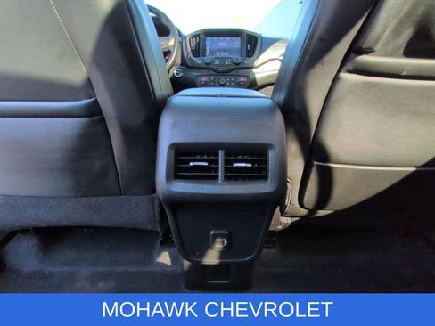 Used 2022 GMC Terrain AT4 AWD/4WD image 23