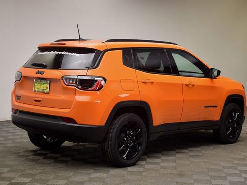 New 2026 Jeep Compass Latitude image 6