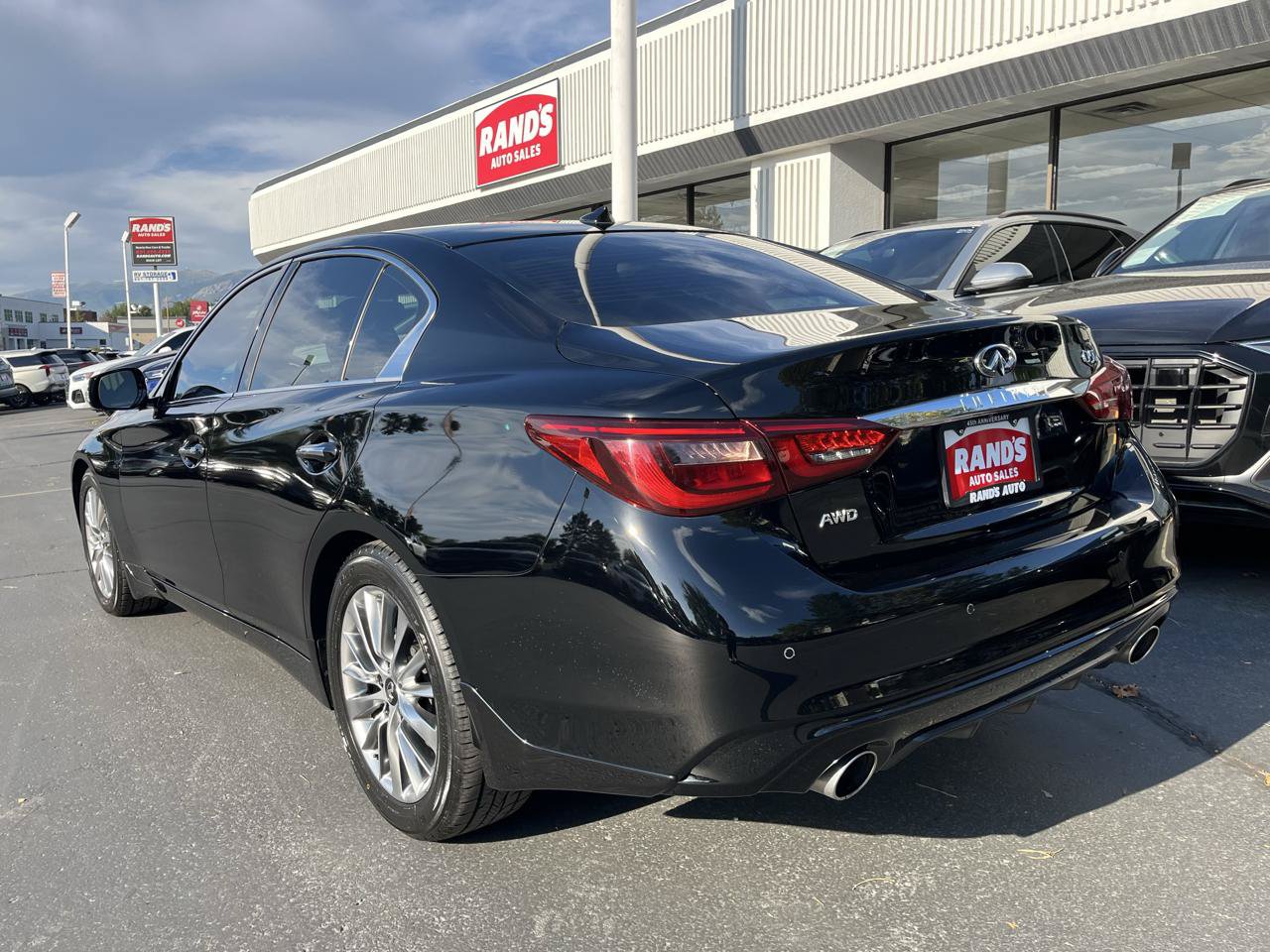 Used 2022 INFINITI Q50 Luxe w/ Cargo Package AWD/4WD image 8