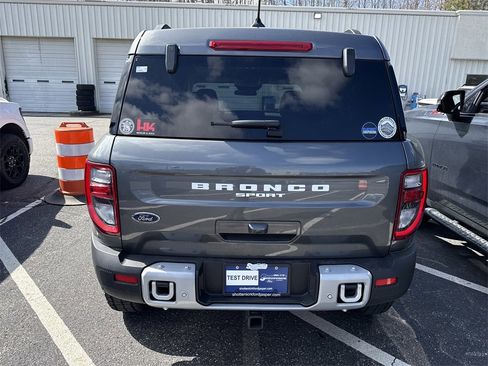 Used 2025 Ford Bronco Sport Big Bend image 16