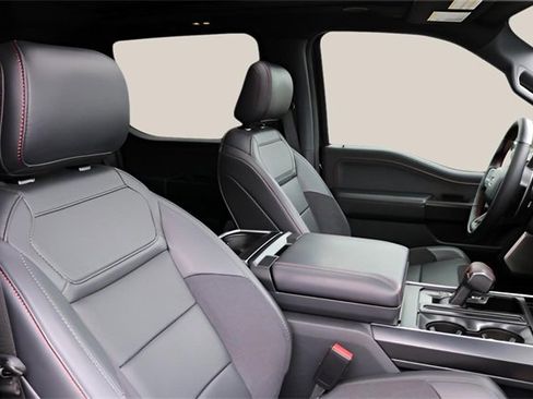 Used 2025 Ford F150 Raptor image 17