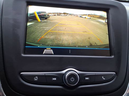 Used 2019 Chevrolet Equinox LT image 20