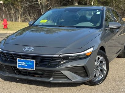 Used 2024 Hyundai Elantra SEL