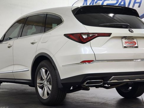 Used 2025 Acura MDX SH-AWD image 9